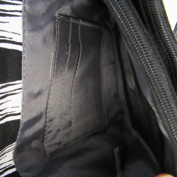 2 pieces DefectiveThirty-one Black Links Clutch - Picture 4 of 5